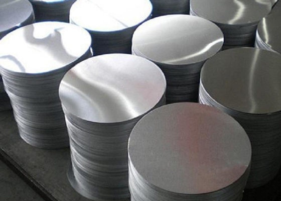 Κίνα A1060 γύρω από πιάτο αλουμινίου δίσκων αργιλίου το κενό για το σημάδι αργιλίου προμηθευτής