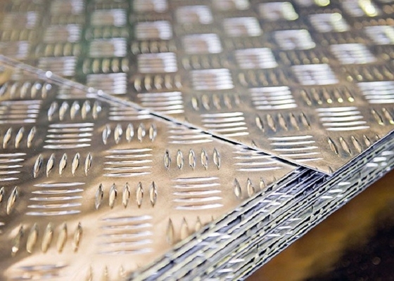 Κίνα Πιάτο ελεγκτών αλουμινίου χρώματος CHAMPAGNE μήκος 1000mm - 6000mm προμηθευτής